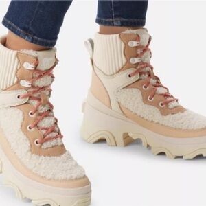 Sorel Women's Brex Cozy Lace WP Boot